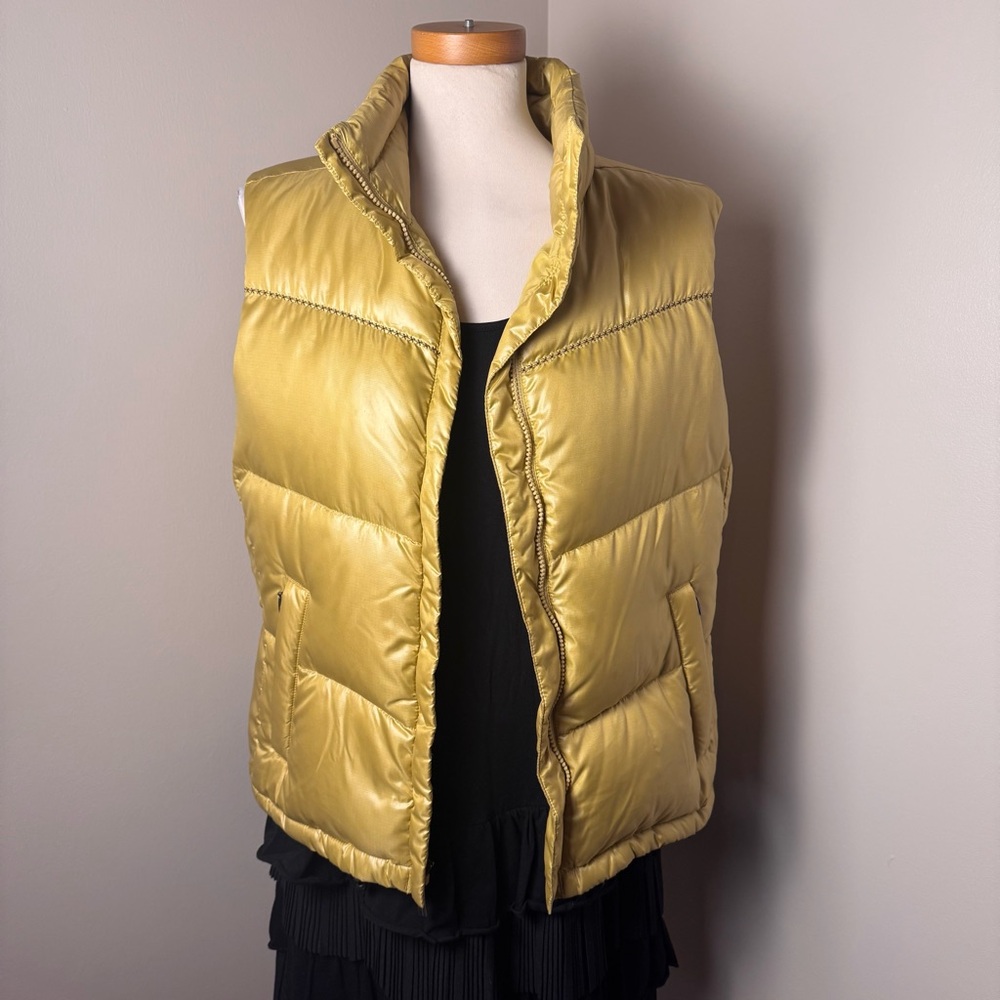 COLUMBIA 75% Down Fill Full Zip Puffer Vest GREENISH GOLD / LARGE